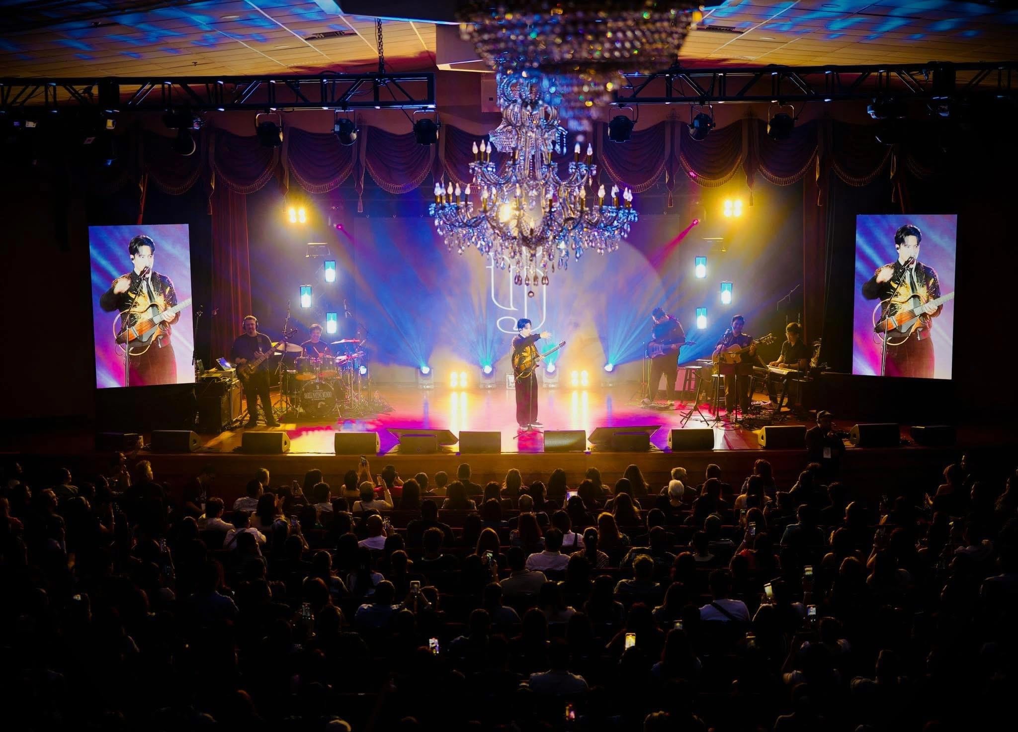 concert1.jpeg