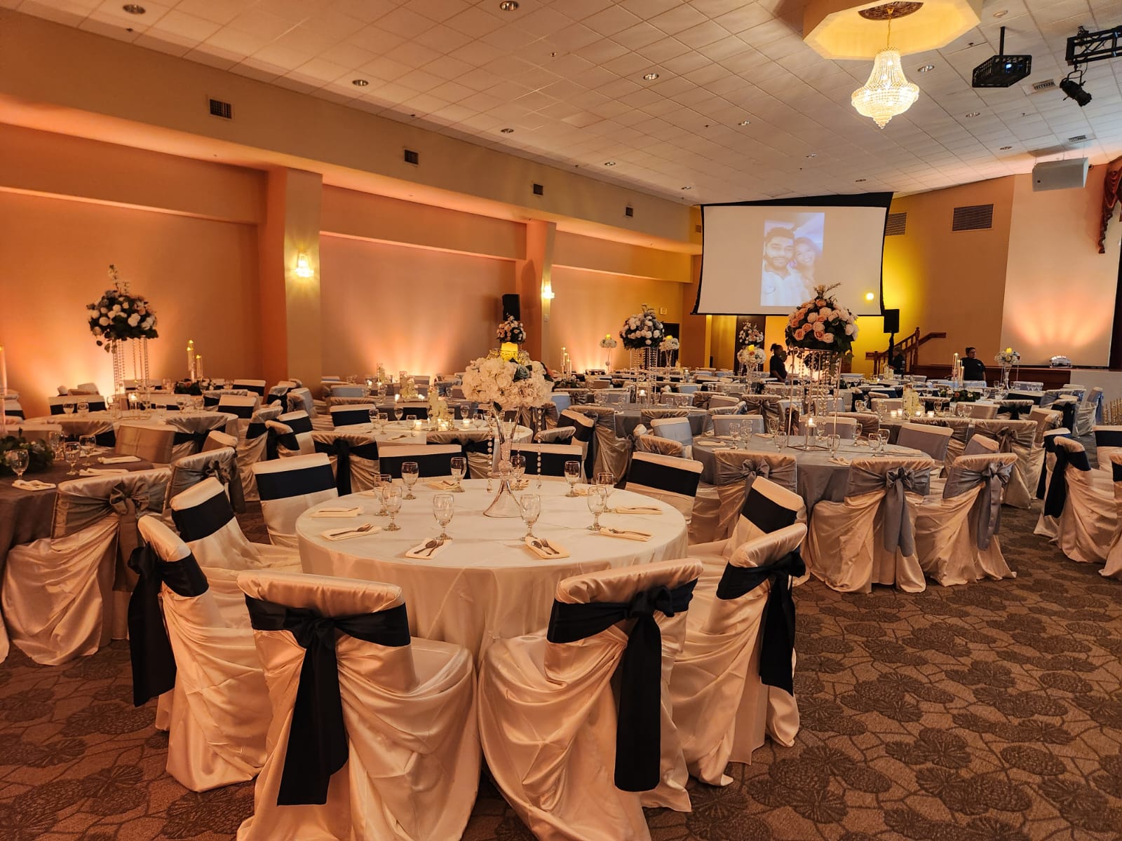 imtc-center-hall5.jpeg